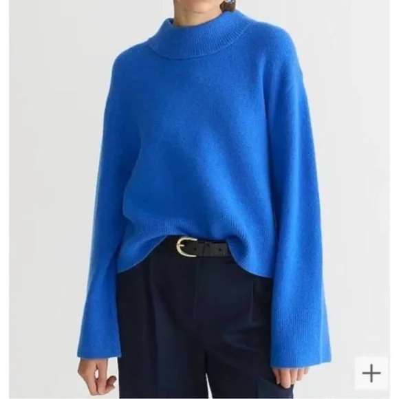 J.Crew Chunky Crewneck Sweater in Supersoft Yarn - Picture 1 of 5